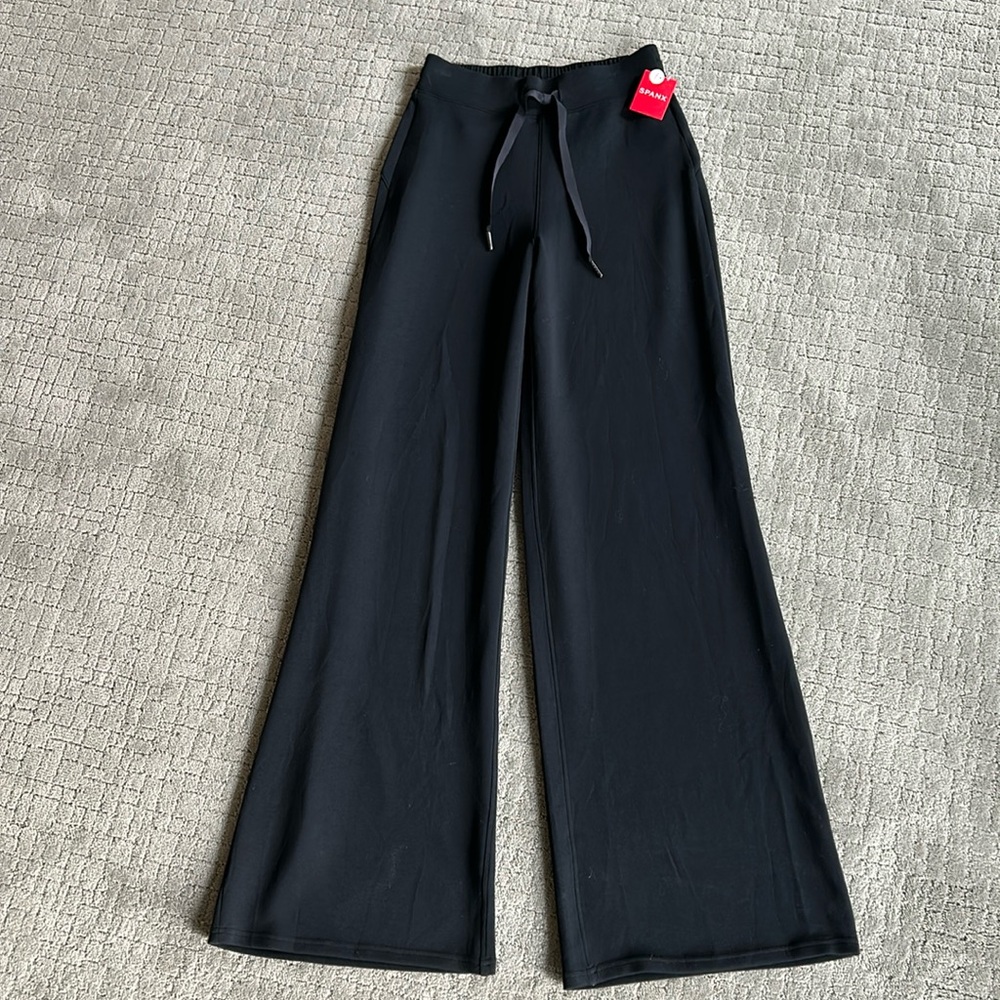 SPANX wide leg, soft yoga or lounge pants, size Small, Tall length. NWT.